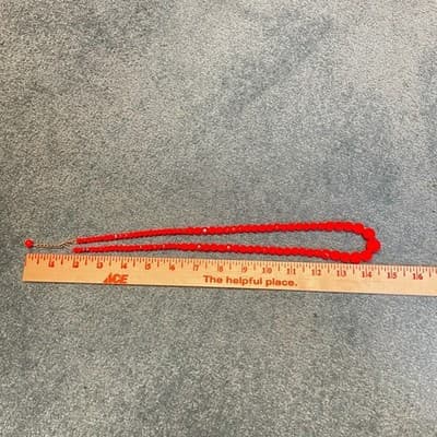 Vintage Red Long Beaded Necklace On Display Stand Fashion Jewelry 14 In - Thumbnail 9