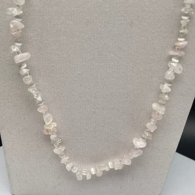 Vintage Genuine Natural Rose Quartz Tumbled Stone Chip Polished Beaded Necklace - Thumbnail 5