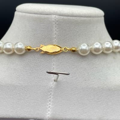 Vintage Cream Faux Pearl Necklace Gold Tone Filigree Fishhook Clasp - Thumbnail 7