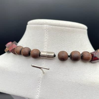 Vintage Brown Wood & Red Resin Bead Necklace Geometric Boho Statement - Thumbnail 7