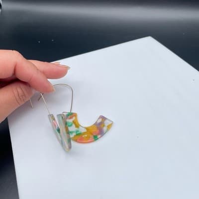 Vintage Multicolor Resin U-Shape Earrings Modern Art Deco Statement - Thumbnail 7
