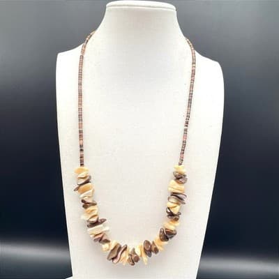 Vintage Natural Pearl Brown Shell Chip Necklace Beach Boohoo Coastal Jewellery