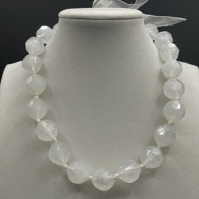 Vintage White Faceted Resin Bead Necklace Ribbon Tie Choker 14" Chunky Style - Thumbnail 2
