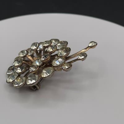 Vintage Starburst Dandelion Gold Tone Clear Rhinestone Costume Brooch Pin - Thumbnail 3