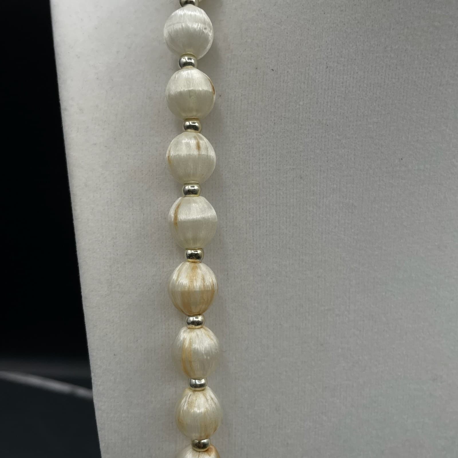 VTG Fiber Bead Strand Necklace Textured Cream Satin Ball Style Opera Length 15" - Thumbnail 4
