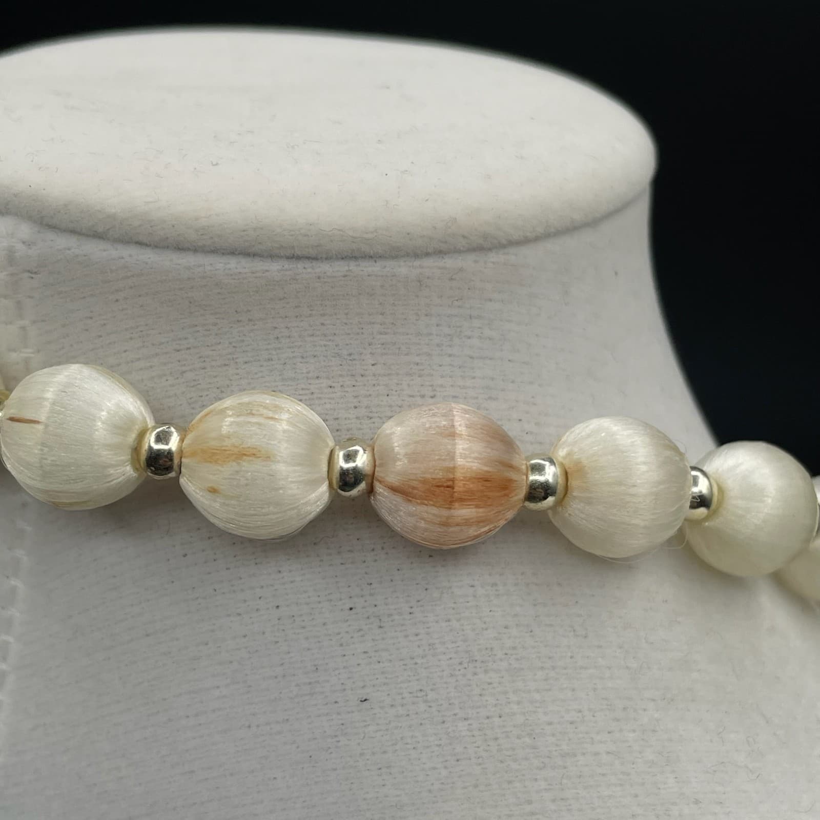 VTG Fiber Bead Strand Necklace Textured Cream Satin Ball Style Opera Length 15" - Thumbnail 11