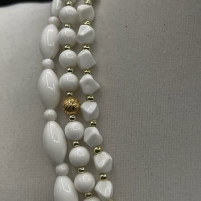 Vintage White Multi Strand Plastic Bead Necklace Gold Tone Accents Choker 16" - Thumbnail 3