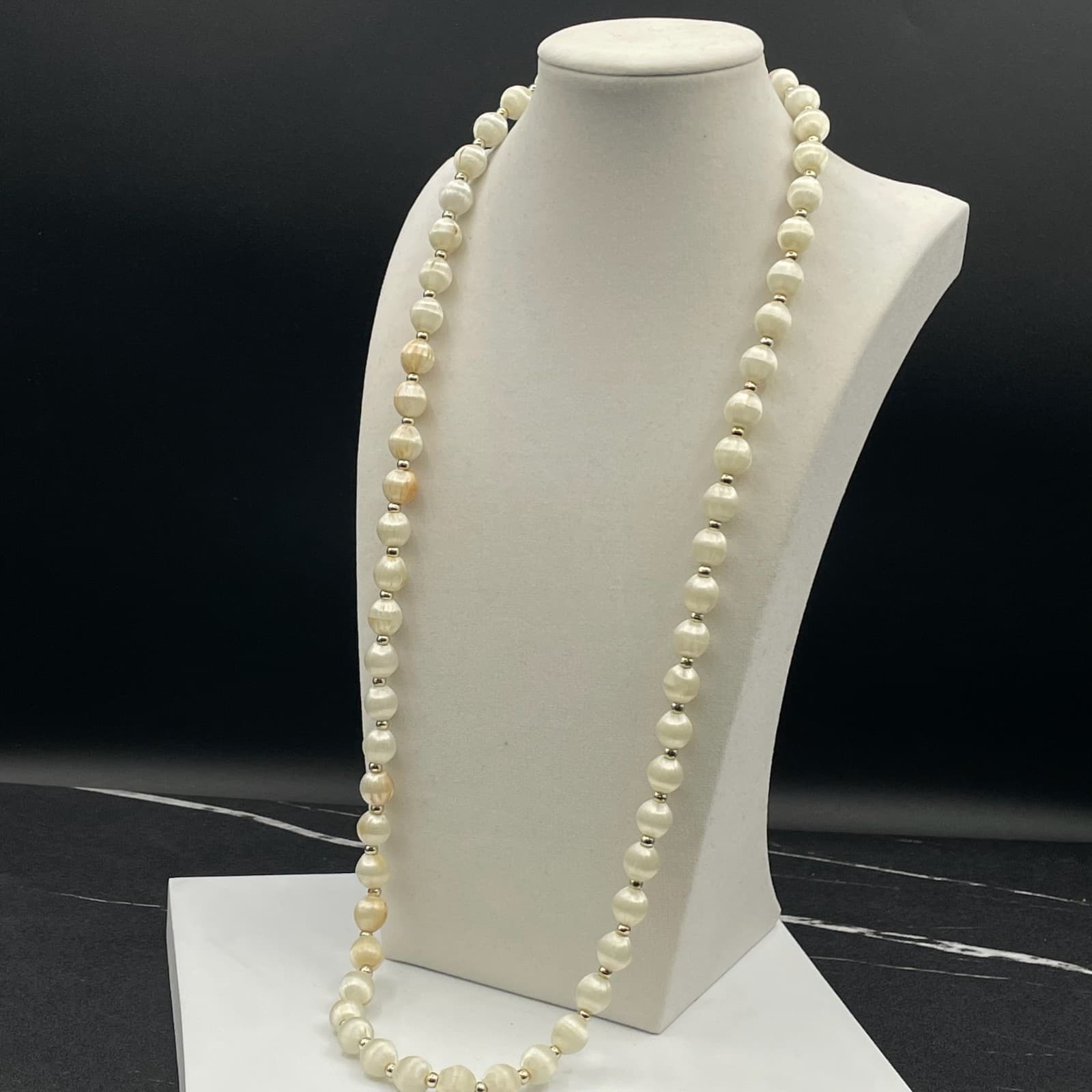 VTG Fiber Bead Strand Necklace Textured Cream Satin Ball Style Opera Length 15" - Thumbnail 6