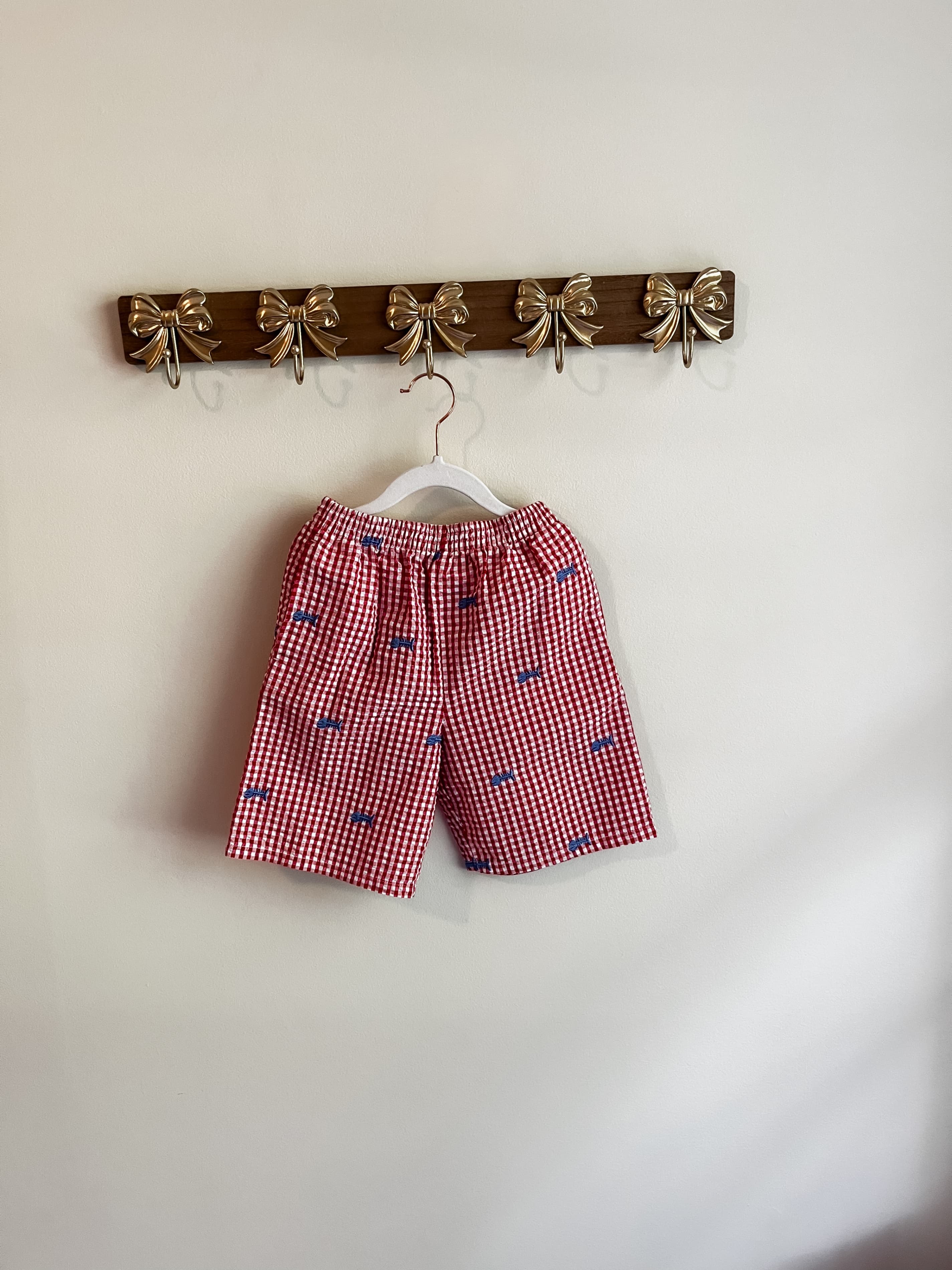 Kelly's Kids boys size 3-4 years Red Gingham Shorts with Blue bone fish Embroidery - Thumbnail 2