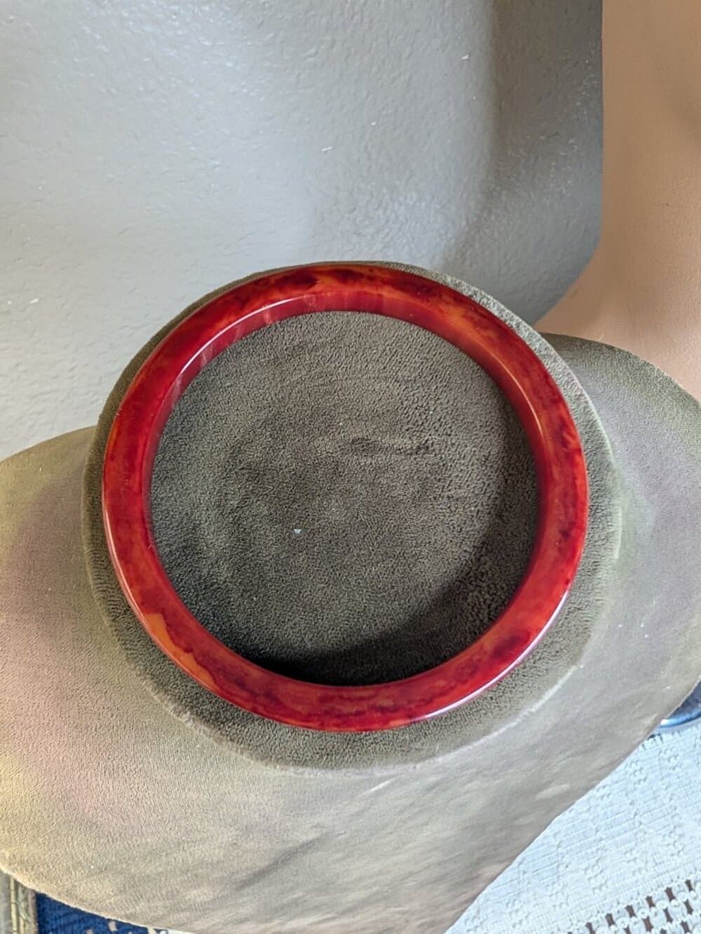 Vintage Red Marbled Bakelite Bangle Bracelet Single - Thumbnail 2