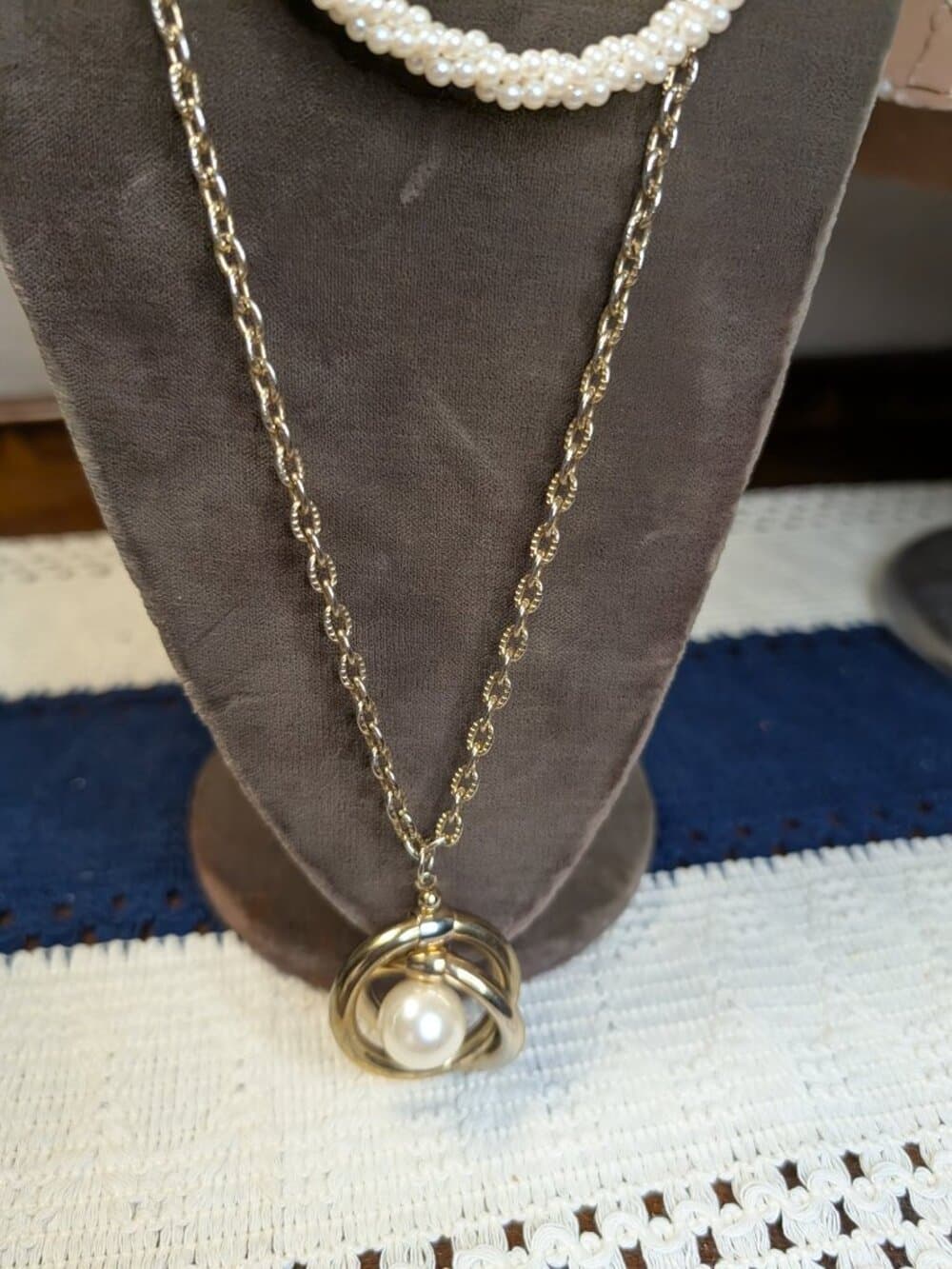 Vintage Gold Tone Faux Pearl Chain Necklace Bundle - Thumbnail 4