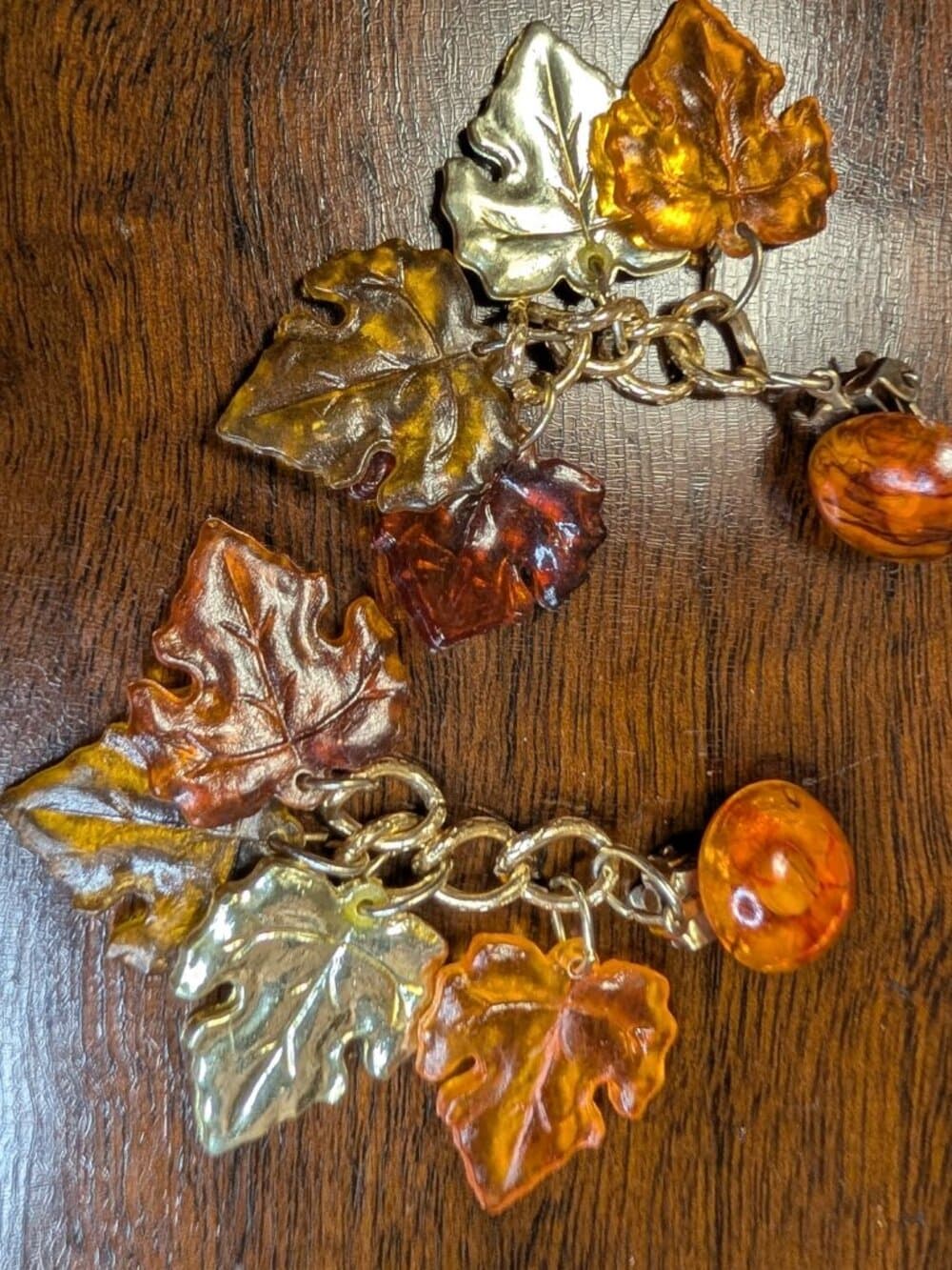 Vintage Hong Kong Amber Lucite Leaf Clip-On Earrings - Thumbnail 13