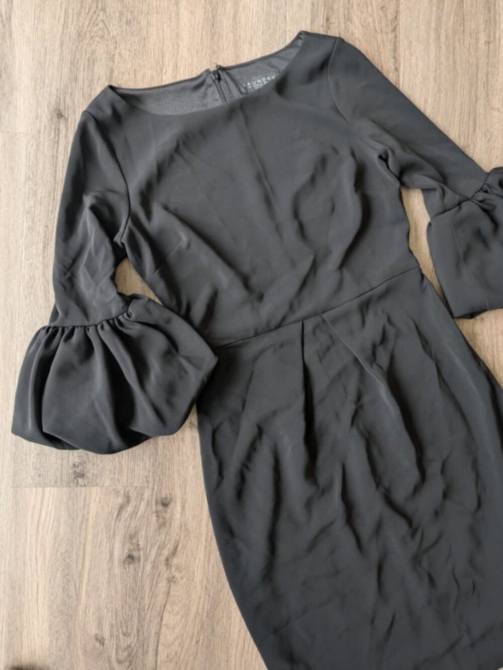 Laundry by Shelli Segal Black Sheath Dress Ruffle Sleeve - Thumbnail 6