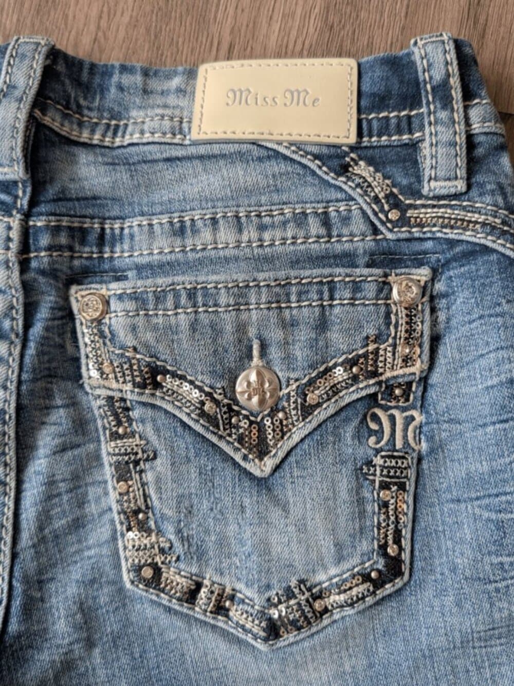 Miss Me Curvy Tailored Boot Jeans Size 30 - Thumbnail 9