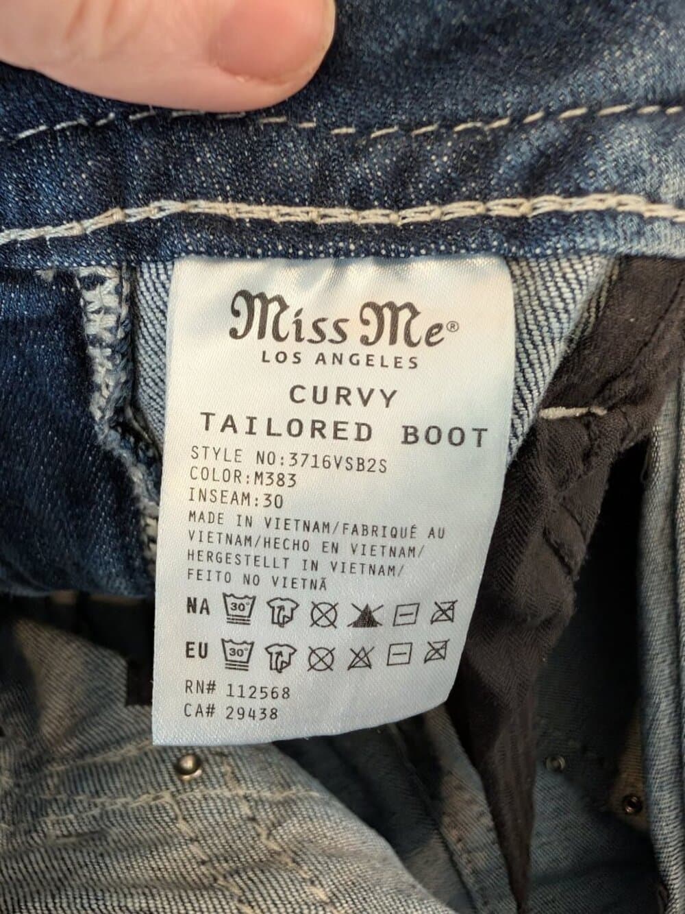 Miss Me Curvy Tailored Boot Jeans Size 30 - Thumbnail 10
