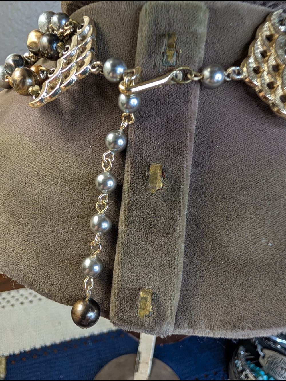 Vintage Japan? Multi-Strand Gold Tone Faux Pearl Beaded Statement Necklace - Thumbnail 7