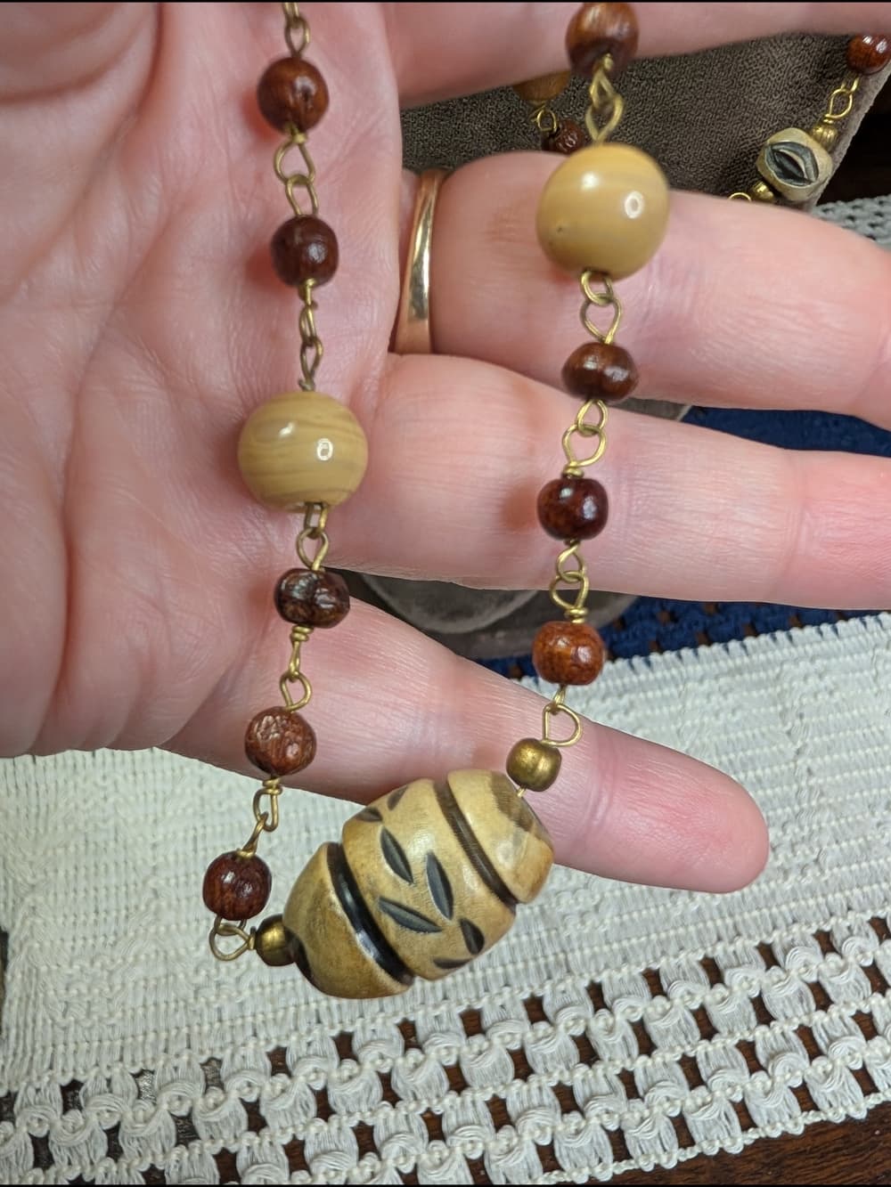 Vintage Carved Wood And Creamy Agate Long Beaded Women's Necklace - Thumbnail 5