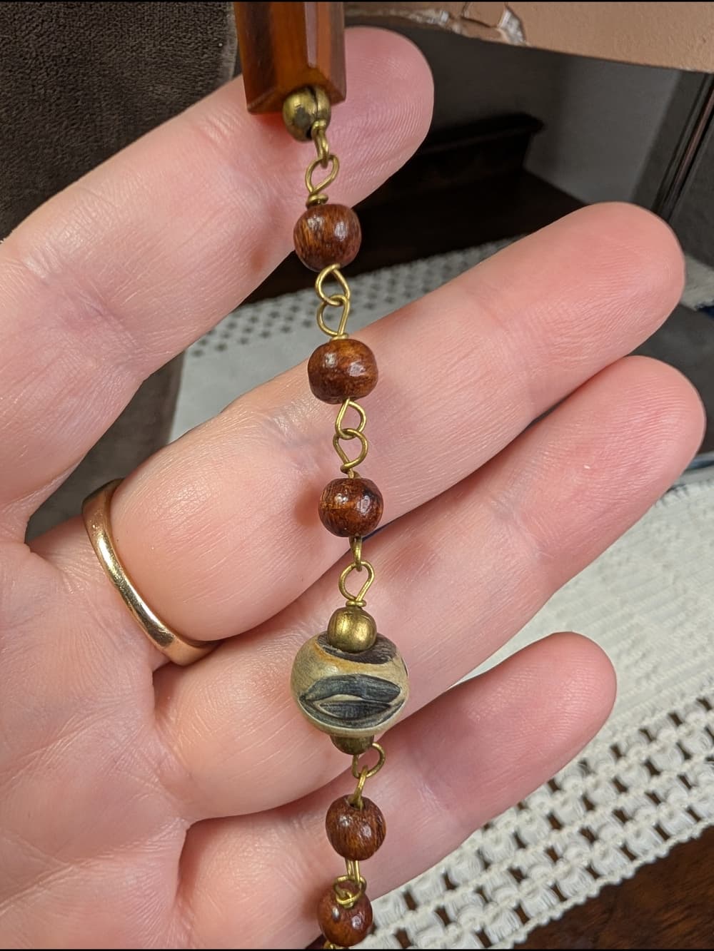 Vintage Carved Wood And Creamy Agate Long Beaded Women's Necklace - Thumbnail 2