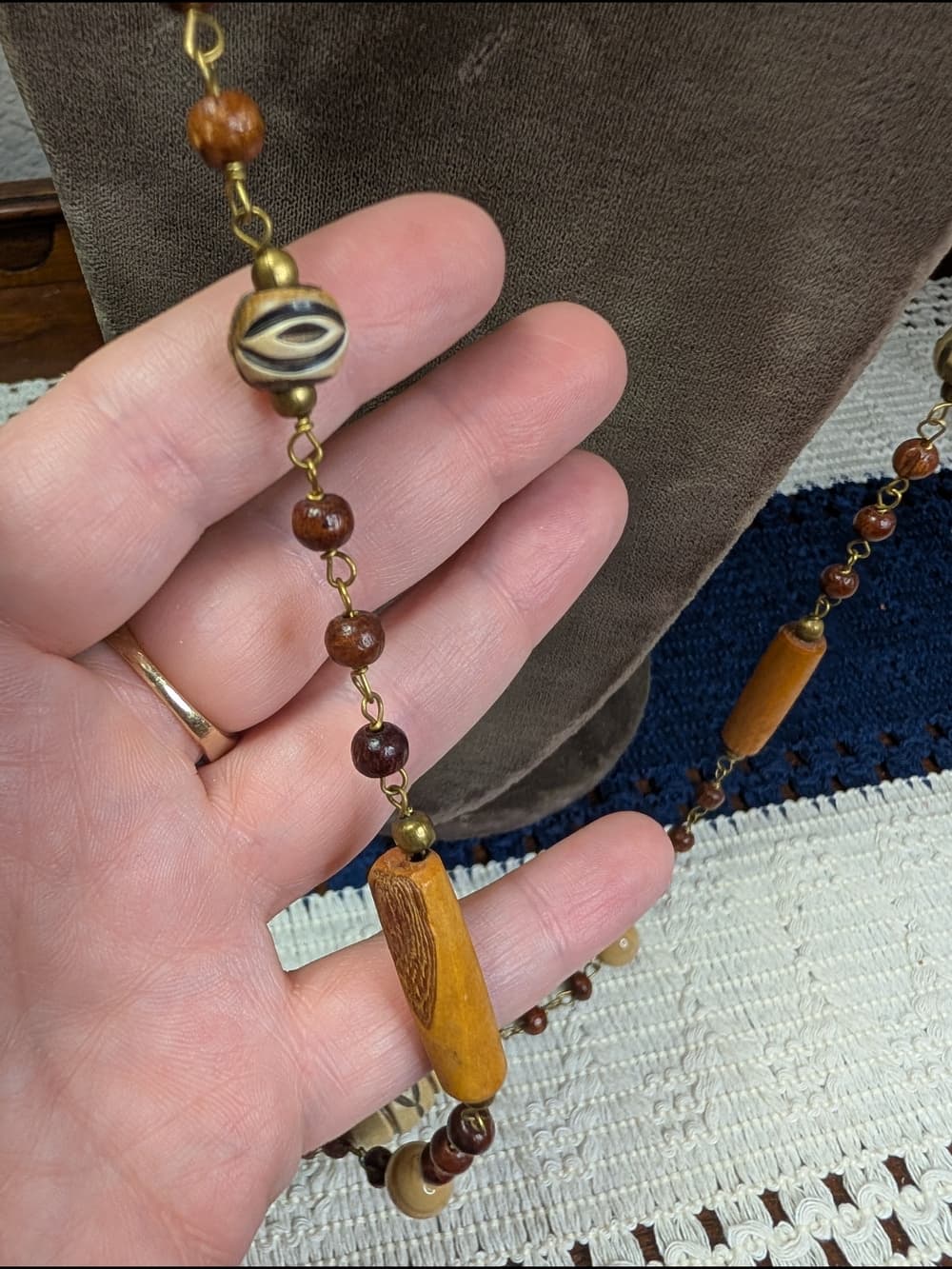Vintage Carved Wood And Creamy Agate Long Beaded Women's Necklace - Thumbnail 3
