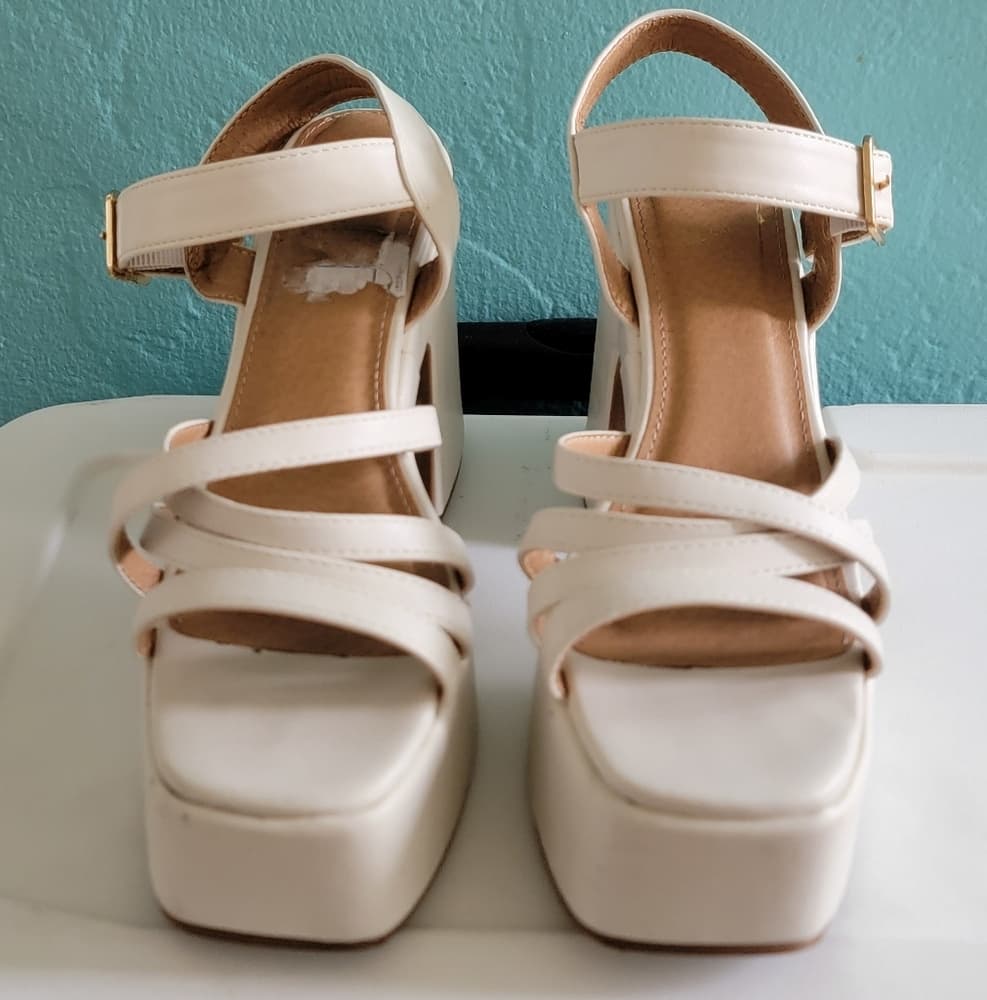 Report White Chunky Platform Strappy Sandals - Thumbnail 5
