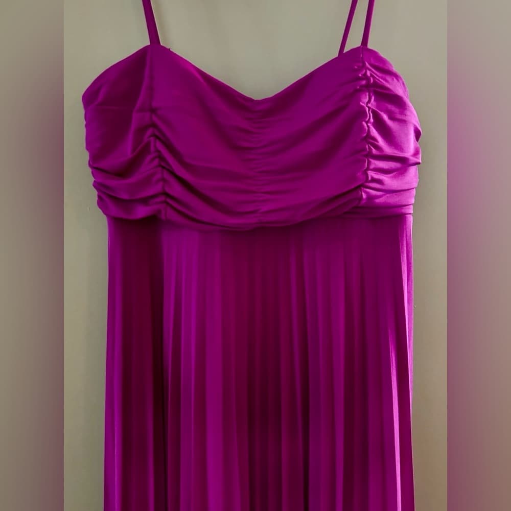 ⭐️ CACHE PURPLE PINK SLEEVELESS EMPIRE WAIST BUBBLE HEM COCKTAIL PARTY DRESS - Thumbnail 2