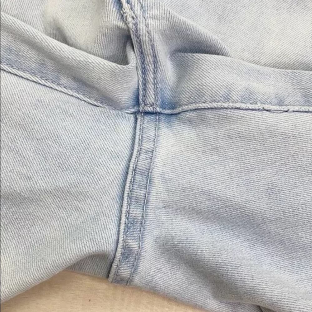 ROLLA’S West Coast Super Skinny In Light Blue Wash - Thumbnail 4