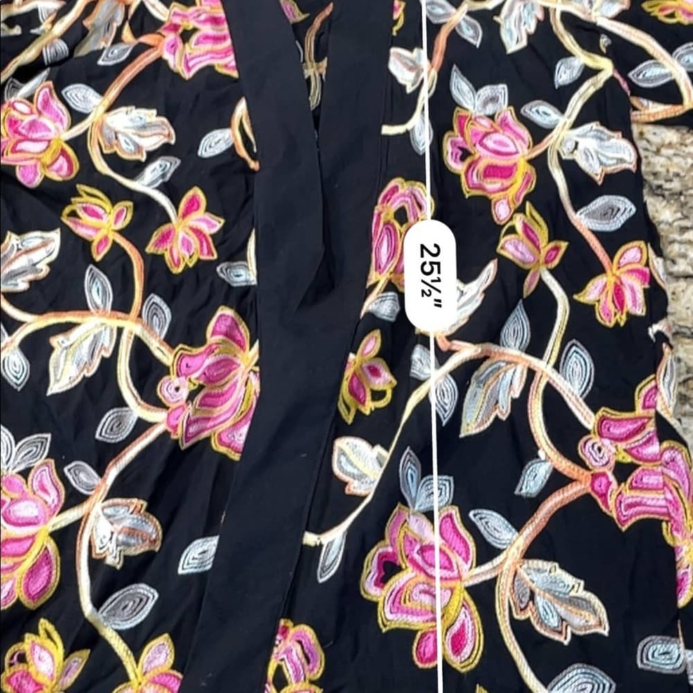 BRAEVE Anthropologie embroidered floral kimono cardigan cover up - Thumbnail 5