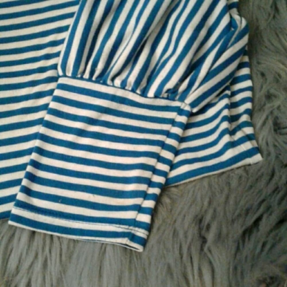 Apostrophe blue and white striped top - Thumbnail 2