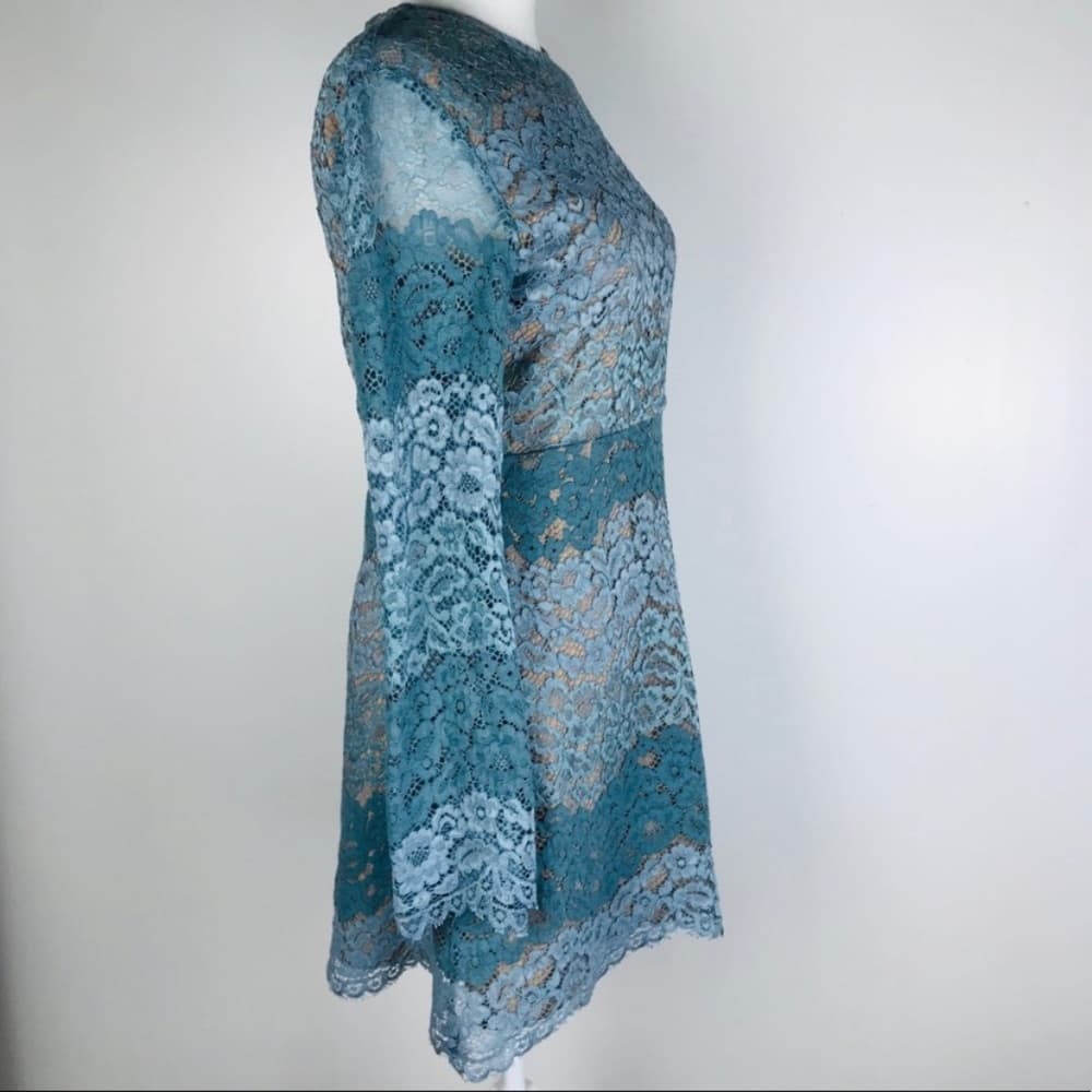 WAYF Dream Lover Lace Bell Sleeve Skater Dress Sm - Thumbnail 3