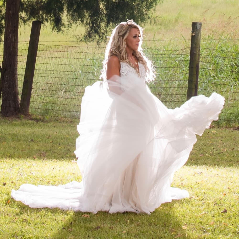❌ sold ❌ Gorgeous Madison James Wedding Gown - Thumbnail 3