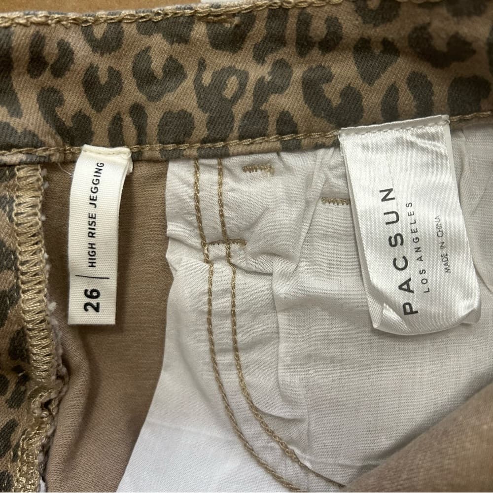 PacSun Tan Brown Cheetah Animal Print High Rise Jeans - Thumbnail 5