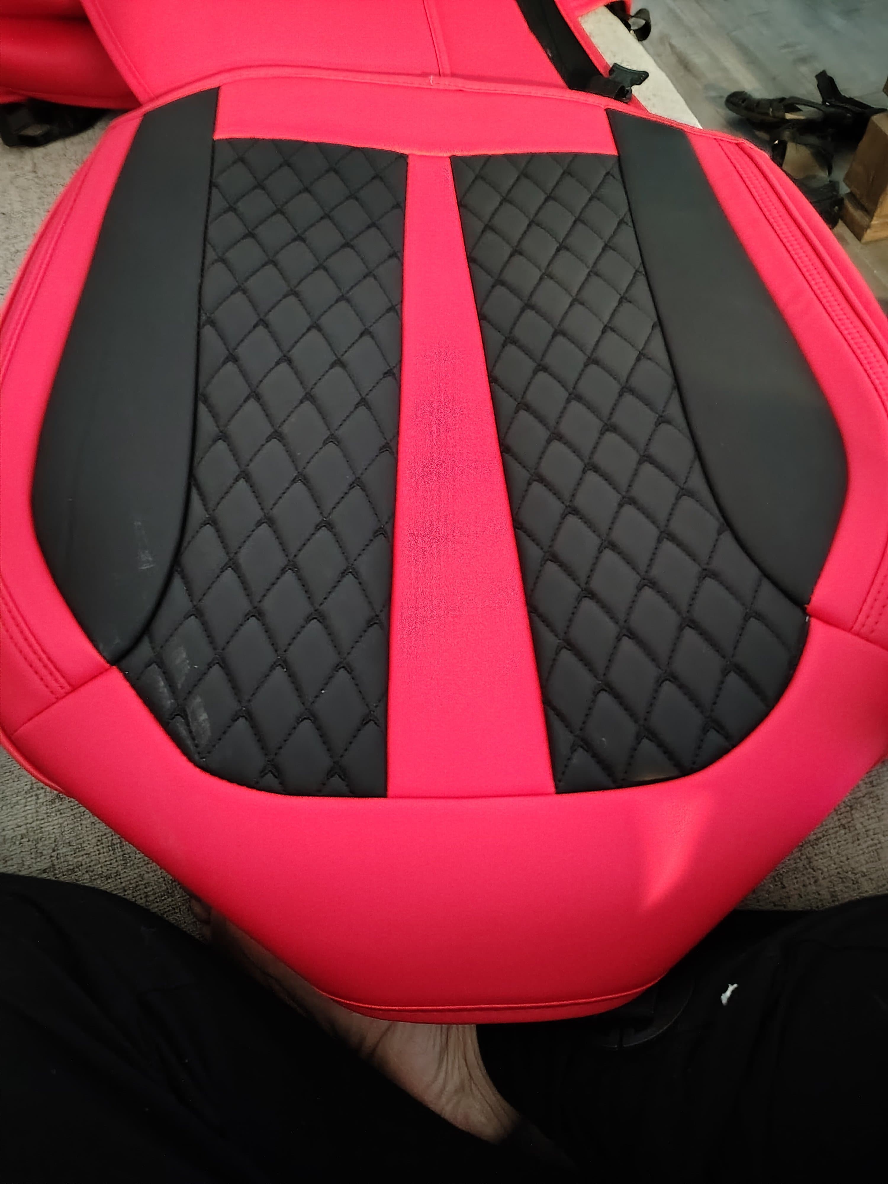 LGOSG Leather Car Seat Covers Front & Rear Black Red full set - Thumbnail 5