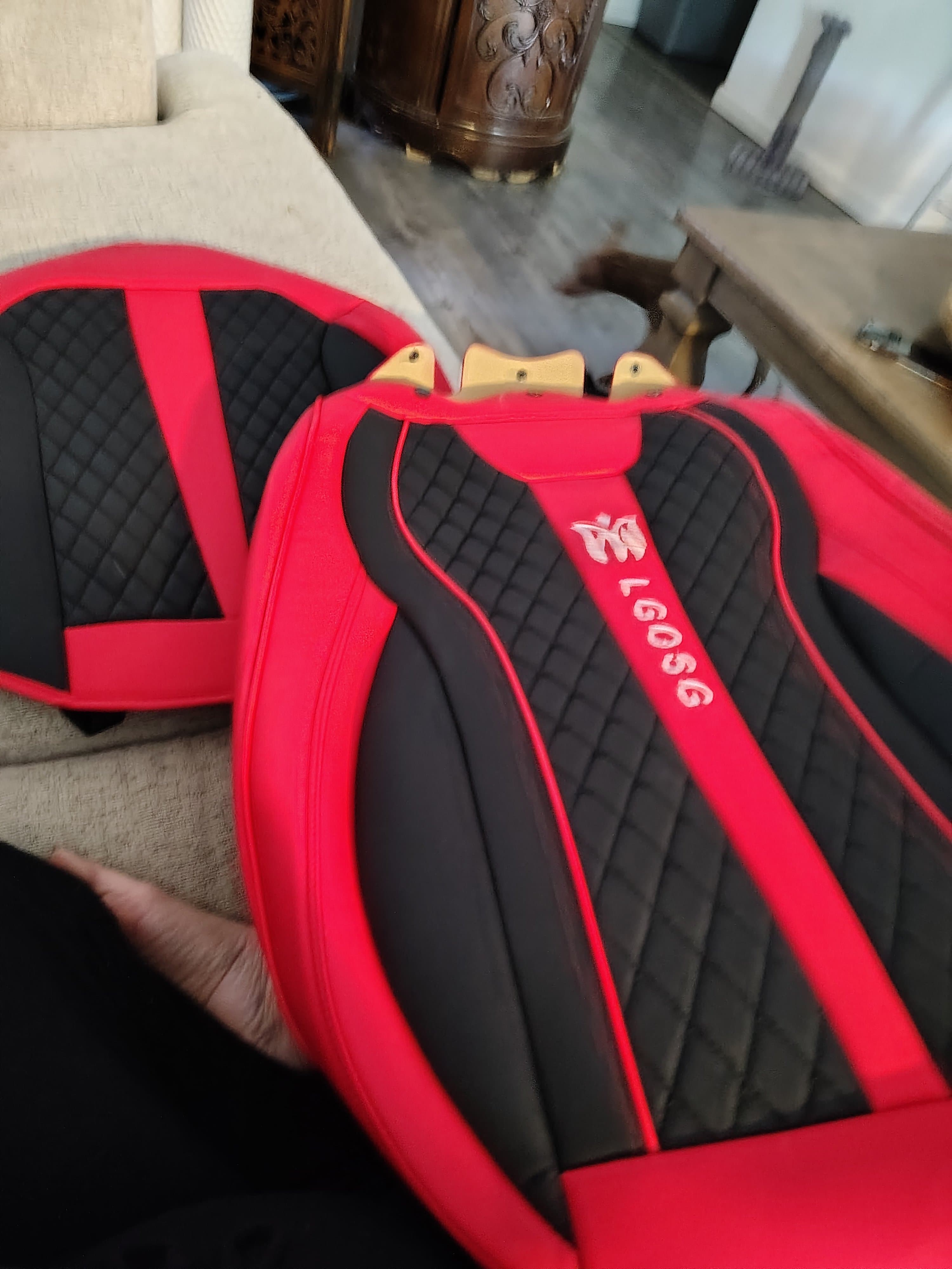 LGOSG Leather Car Seat Covers Front & Rear Black Red full set - Thumbnail 6