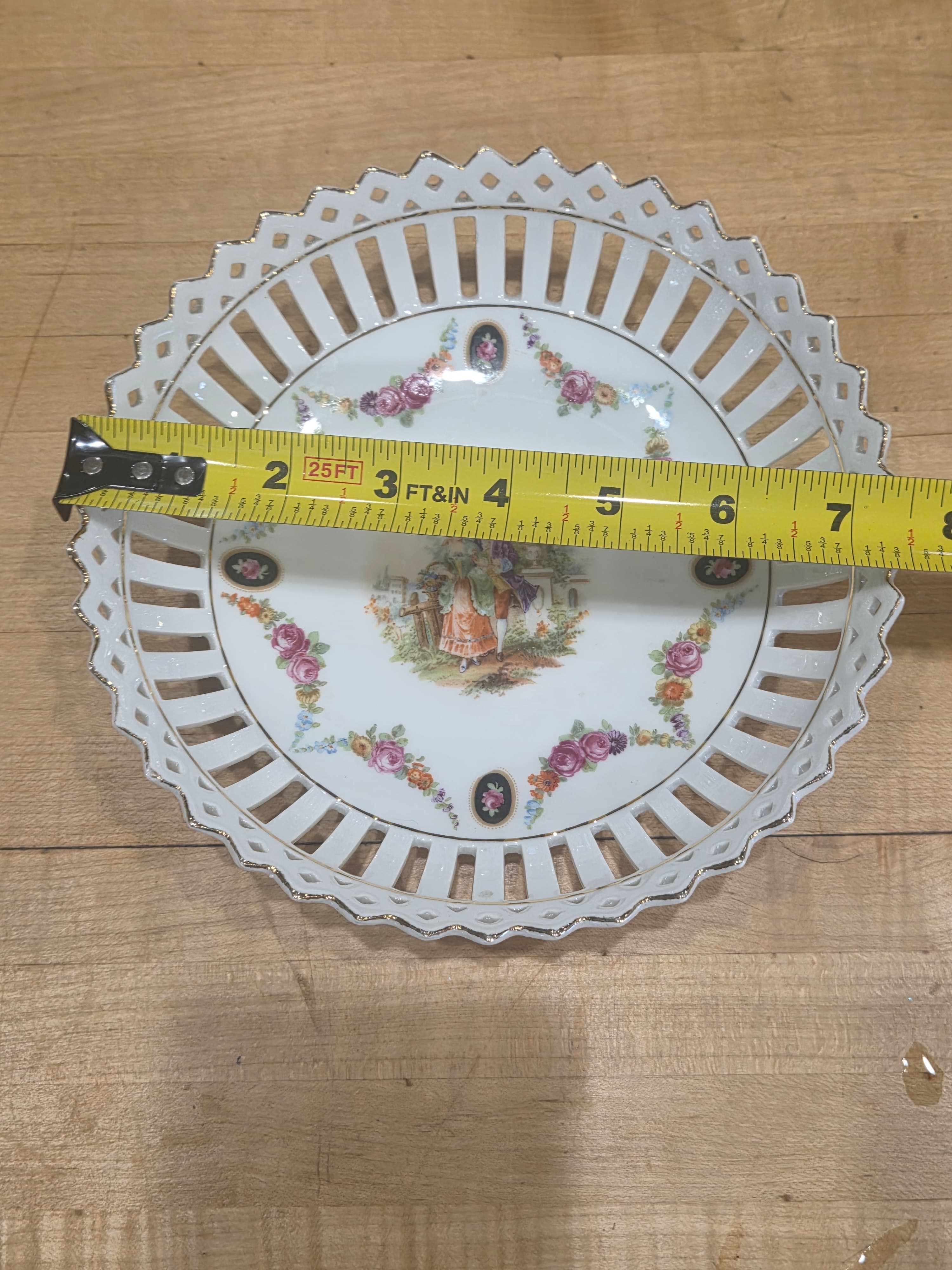 Vintage German Porcelain Reticulated Pierced Courting Couple Bowl Gold Trim - Thumbnail 4