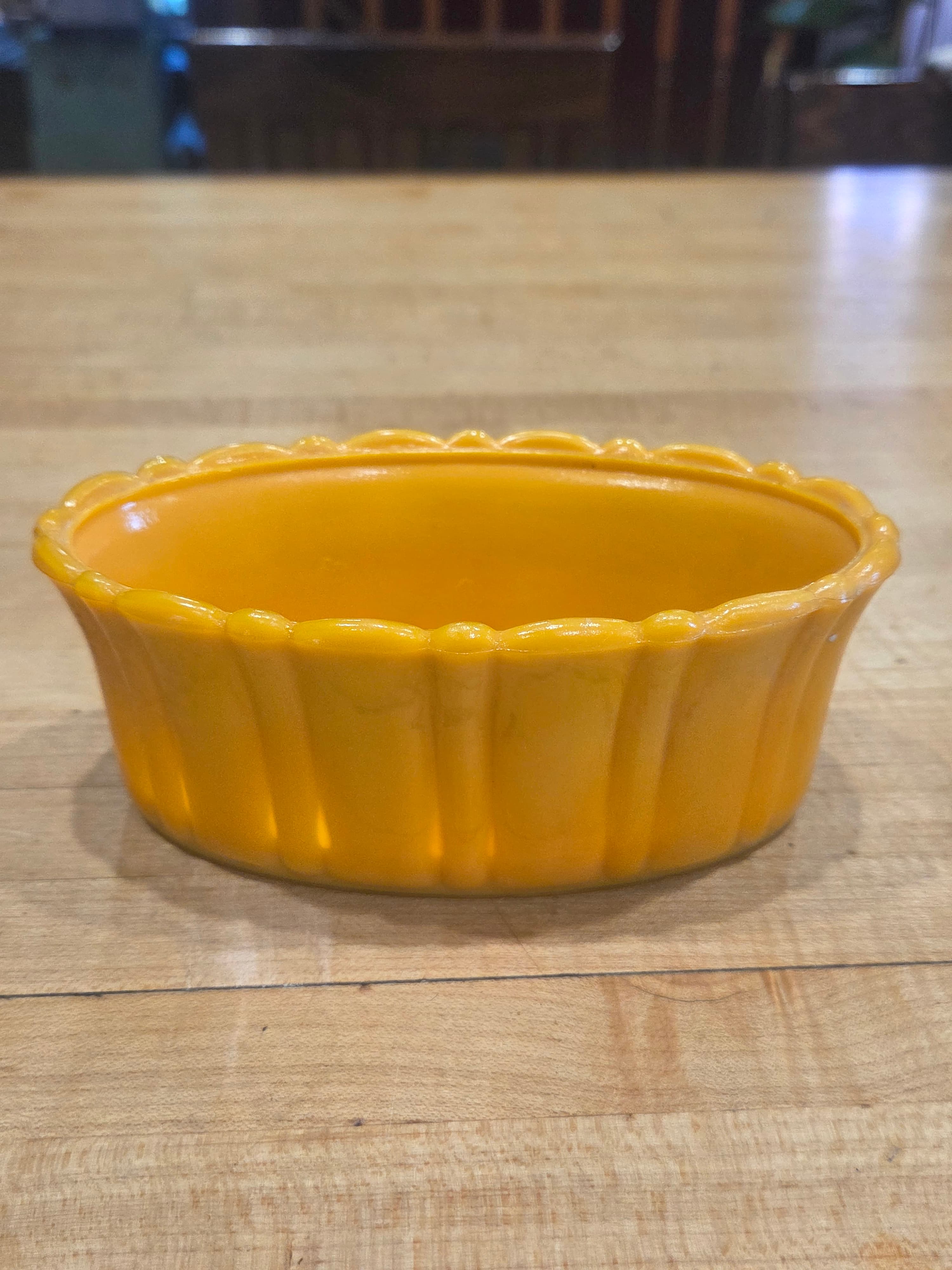Vintage Akro Agate Caramel Slag Glass Oval Dish Planter 654 UV Glow