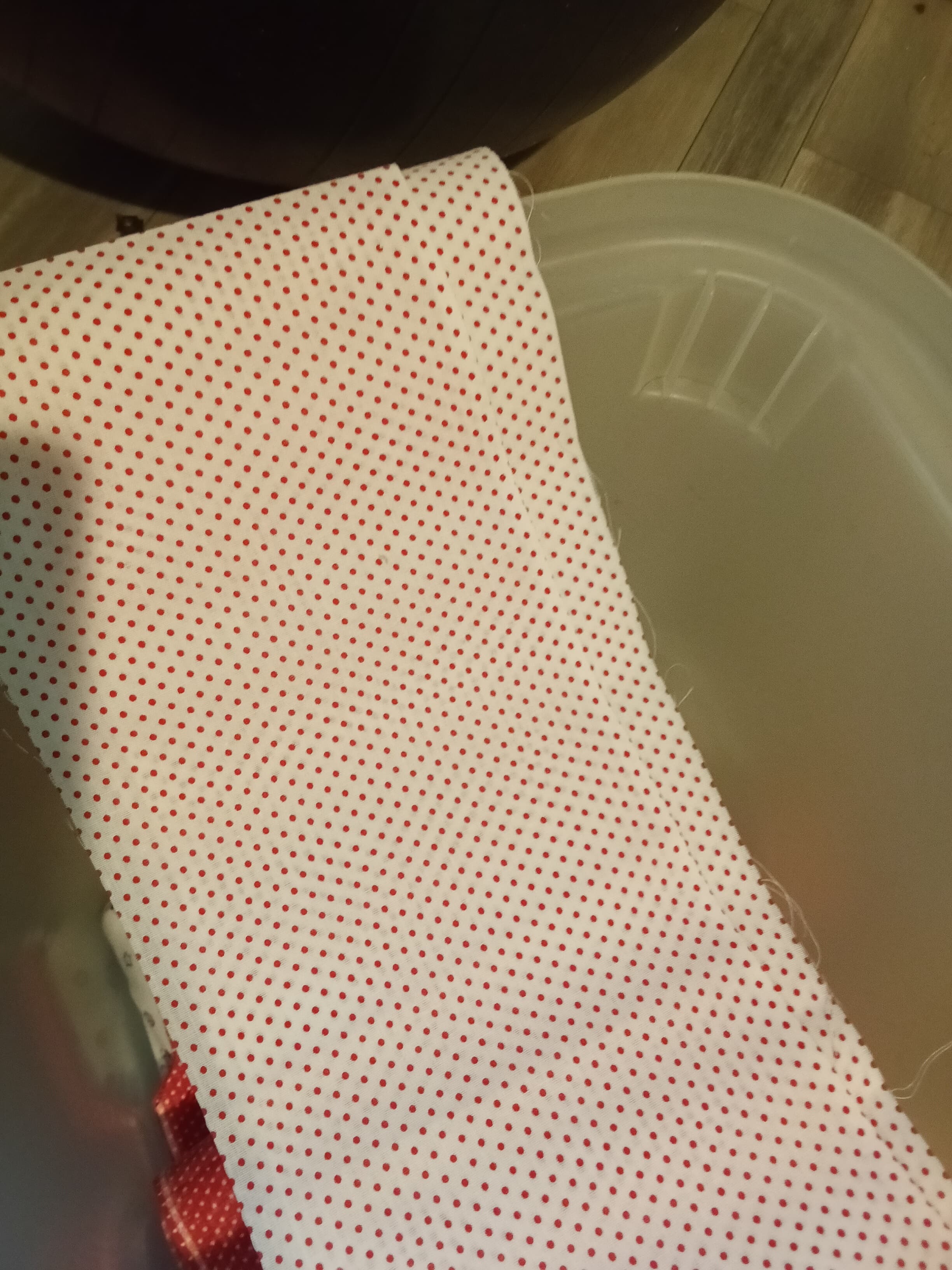 Red Polka Dot Fabric Strip 15 pieces@  25" x 5" - Thumbnail 4