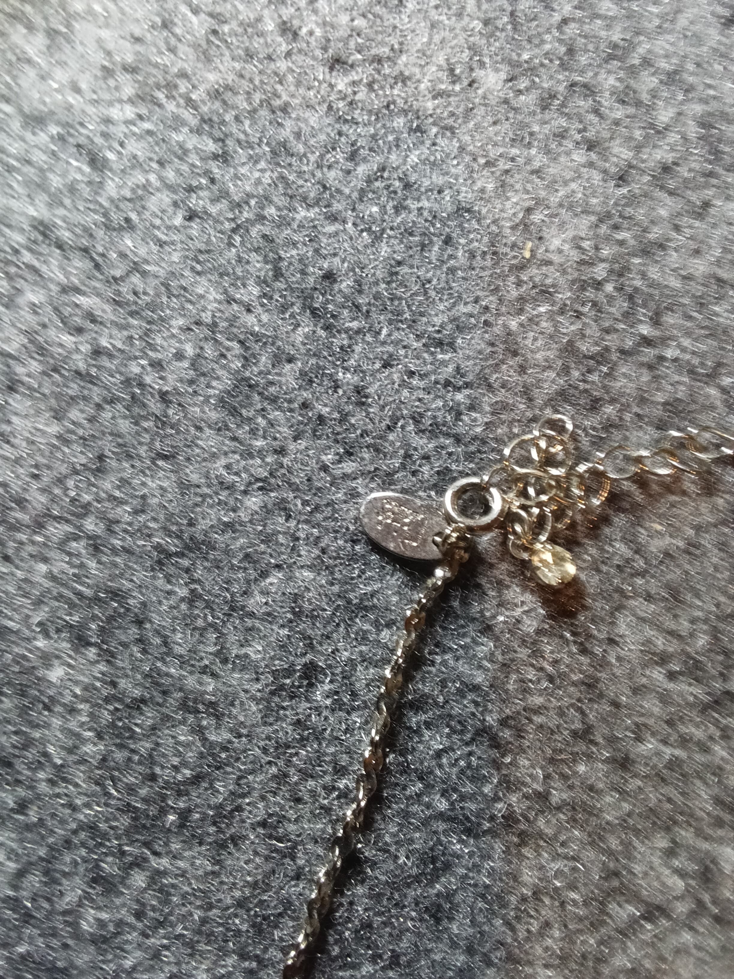 Claire Crystal Necklace with Heart Charm - Thumbnail 3