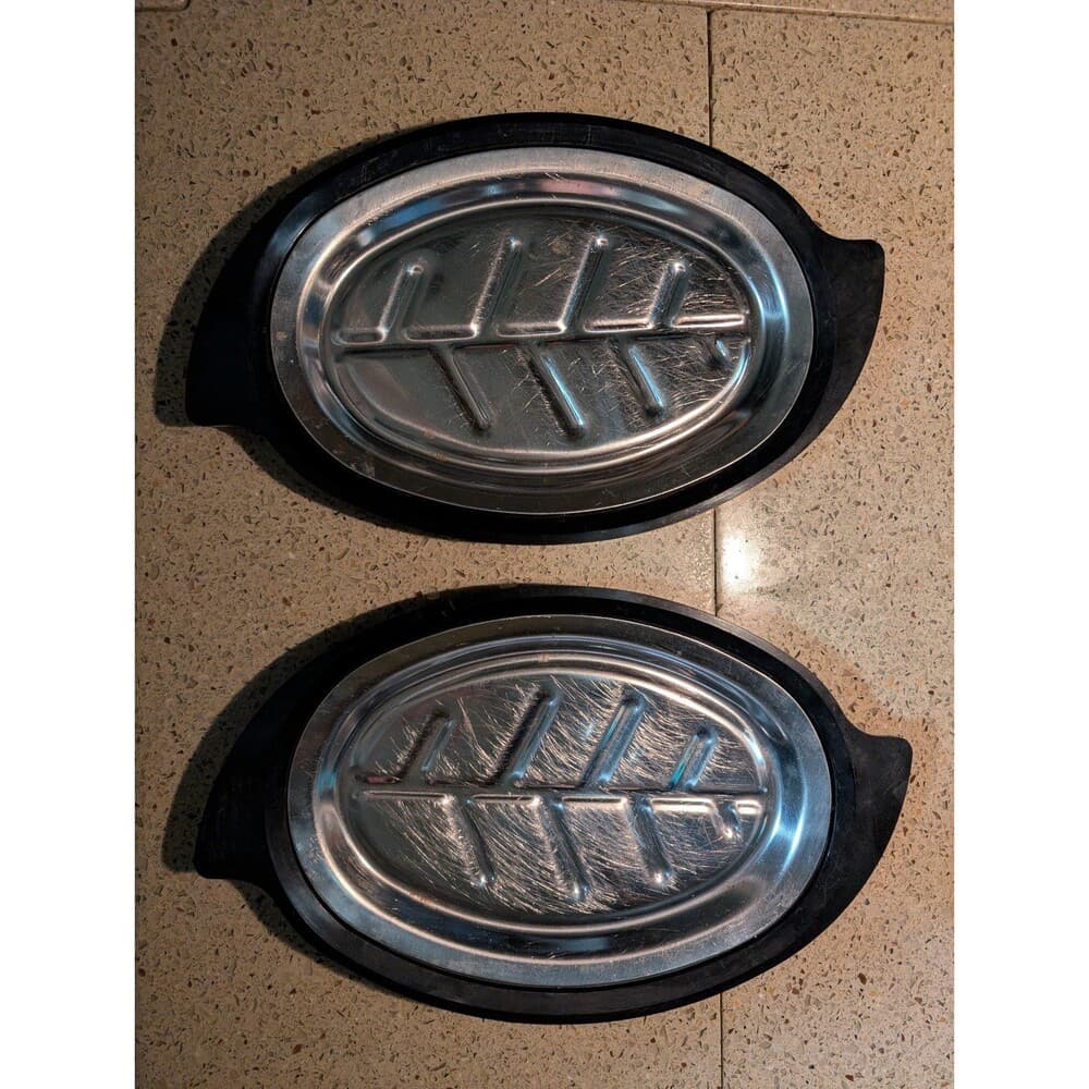 2 Vintage Nordic Ware Sizzler Platters & Holders Steak & Fajita Plates - Thumbnail 4