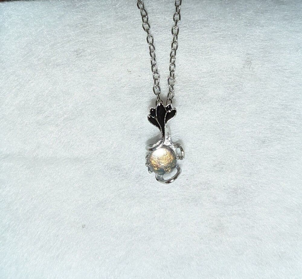 Enchanted Leaf Moonstone Necklace - Silver-Tone - Thumbnail 3