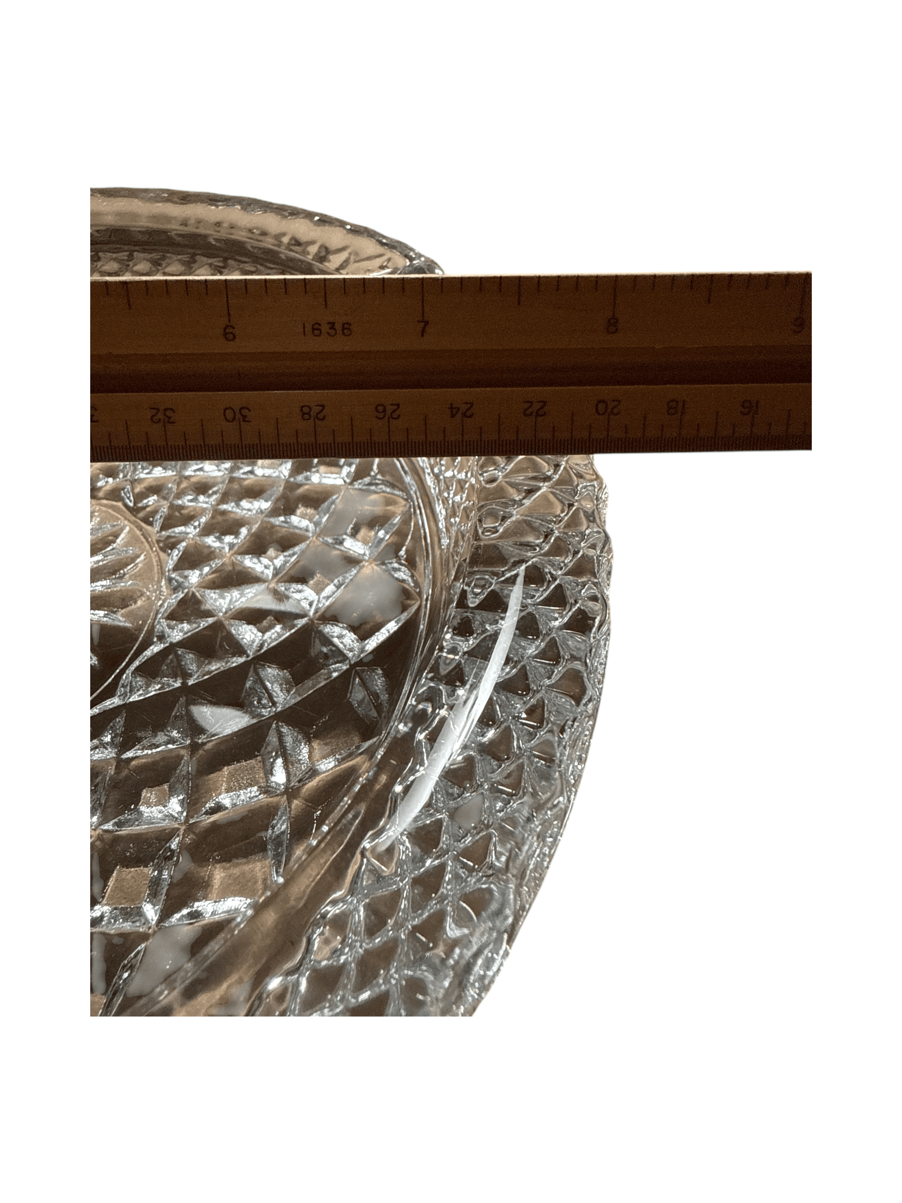 Vintage Cut Glass Ashtray with Intricate Design - Thumbnail 5