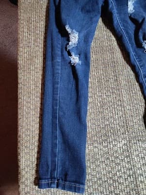 GOGO STAR KIDS Girl’s Distressed Skinny Jeans Size 8 24W x 22L - Thumbnail 2