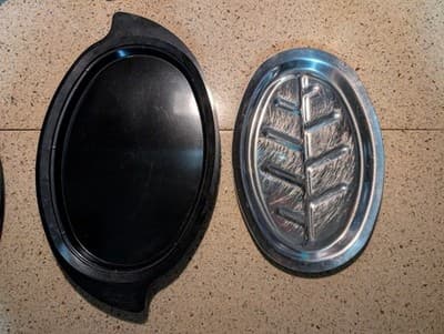 2 Vintage Nordic Ware Sizzler Platters & Holders Steak & Fajita Plates - Thumbnail 2