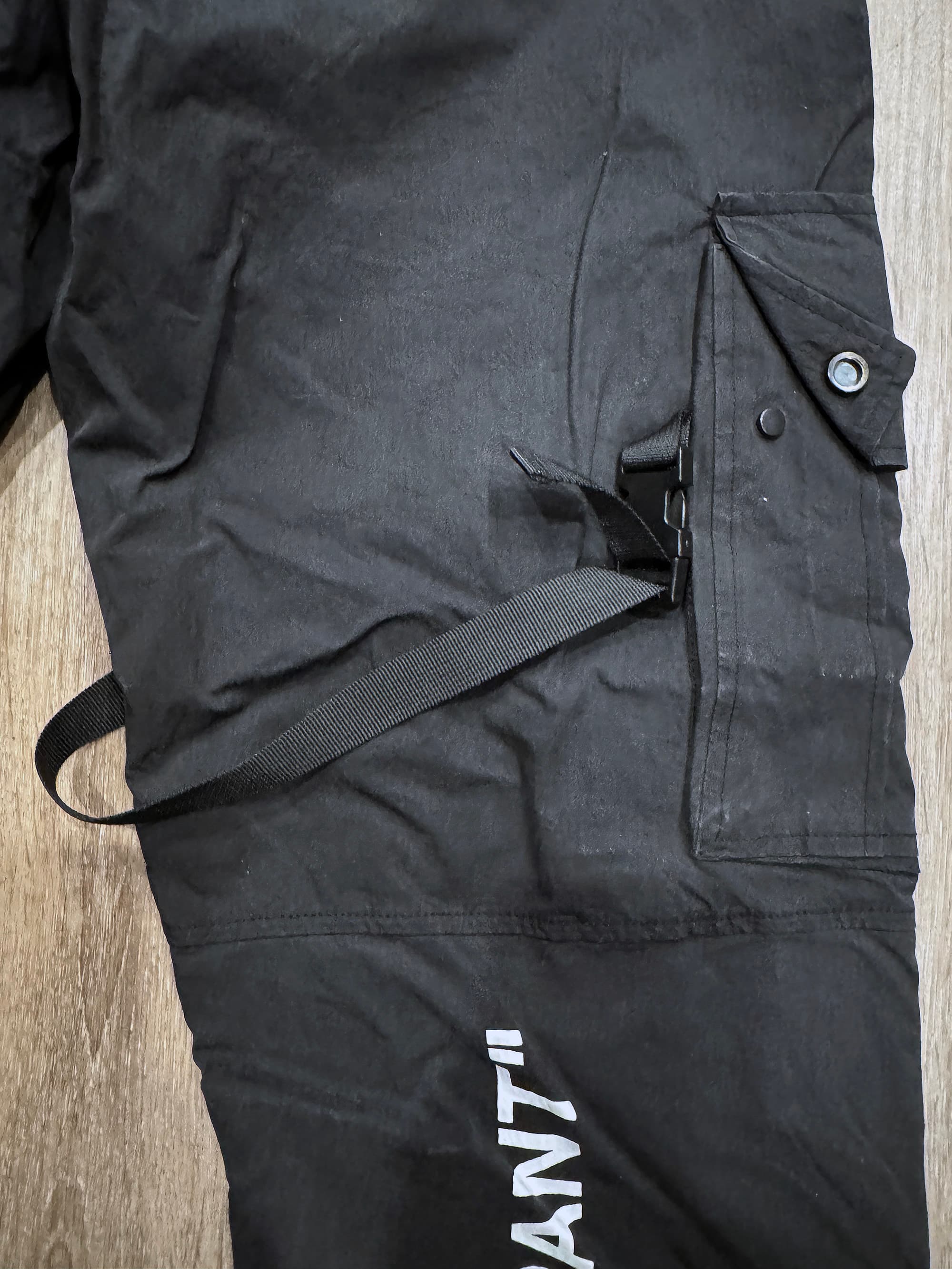 Off-White Black Parachute Cargo Pants - Virgil Abloh - Thumbnail 6