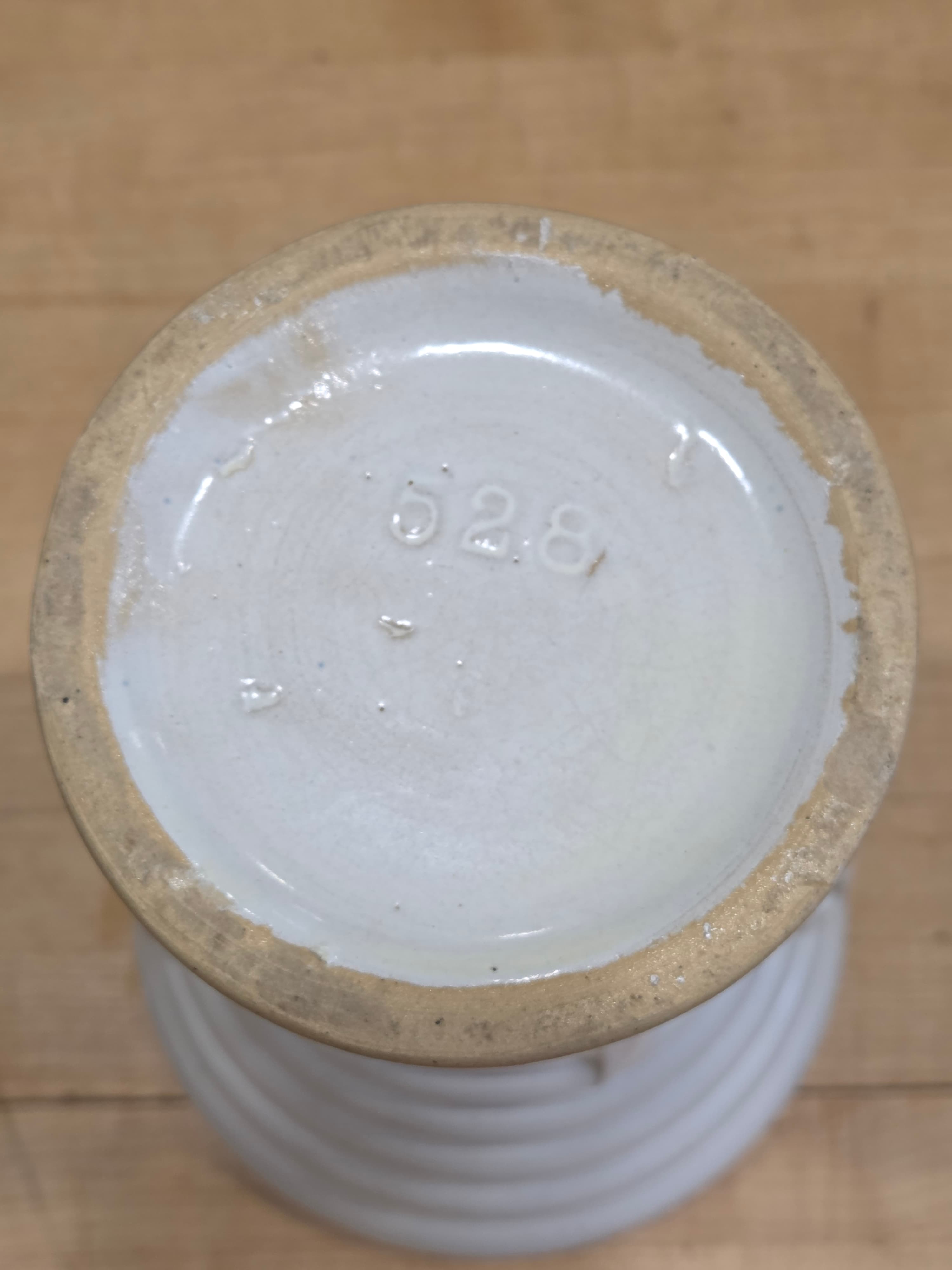 Vintage Brush McCoy Art Deco Rings Leaves Pottery Vase 528 White - Thumbnail 6