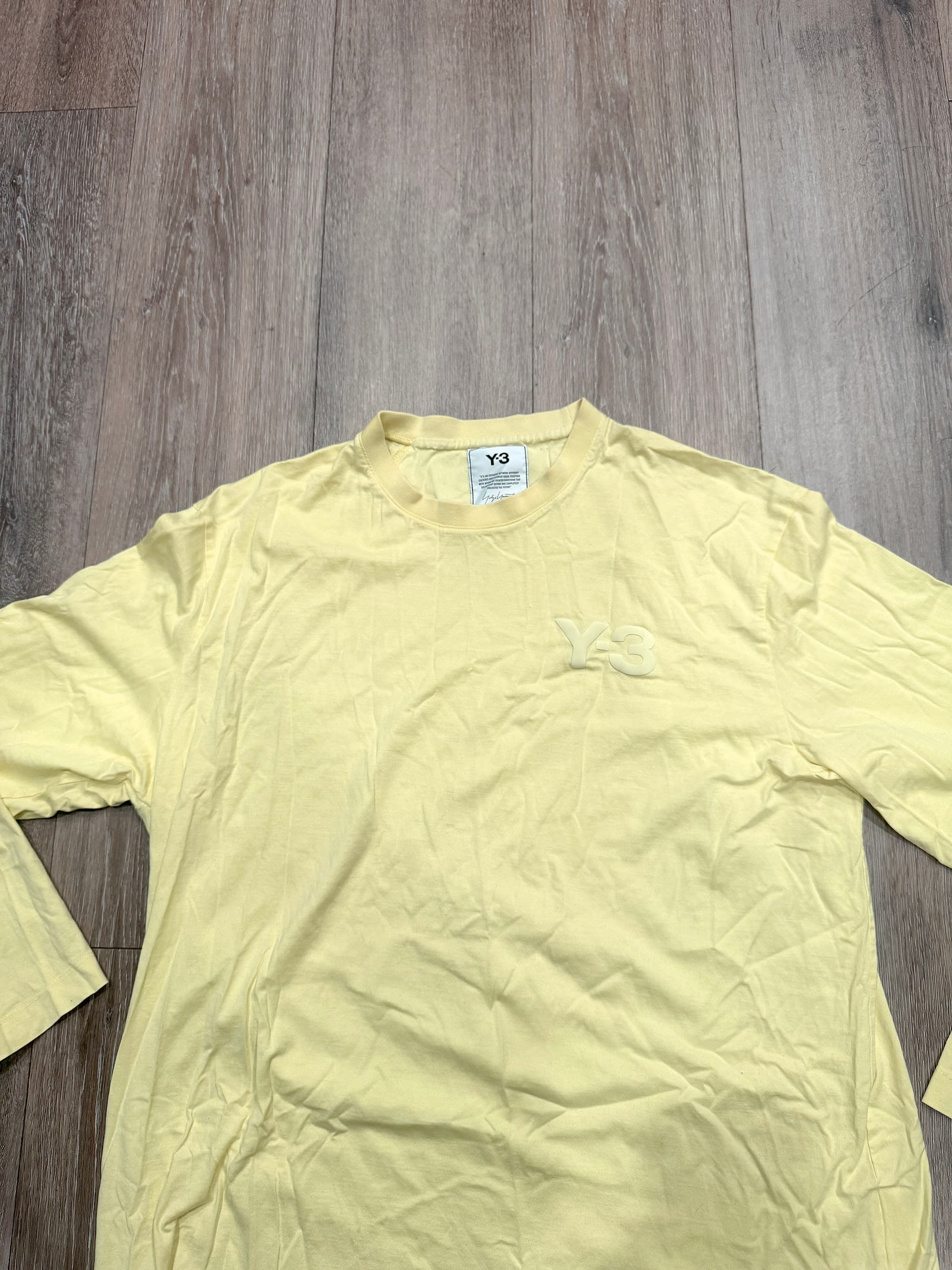 adidas Y-3 Classic Chest Logo Long-Sleeve T-Shirt in a pale yellow colorway - Thumbnail 2