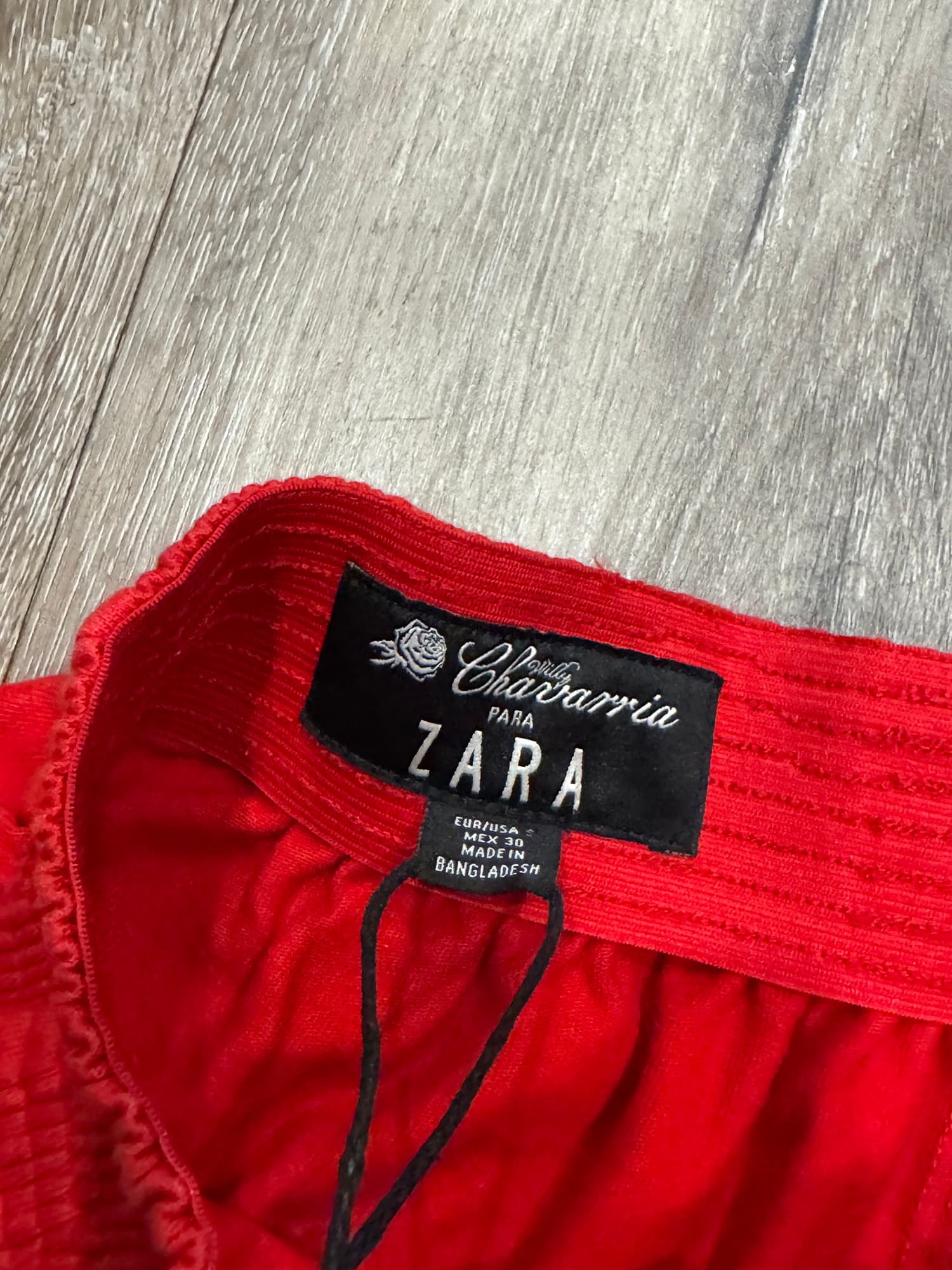 NWT Willy Chavarria x Zara Embroidered Jogger Shorts Red - Relaxed Fit - Thumbnail 4