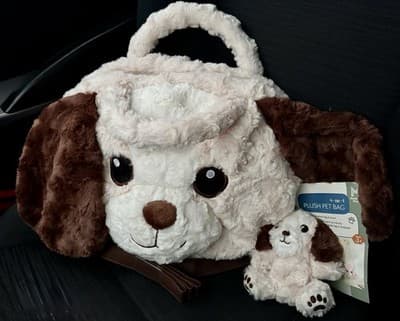 Member's Mark 4-in-1 Plush Pet Bag with Keychain Dog - Thumbnail 4
