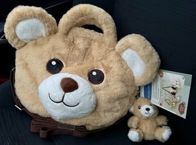 Member's Mark 4-in-1 Plush Pet Bag with Keychain Bear - Thumbnail 6