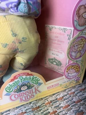 Vintage 1986 Cabbage Patch Kids Cornsilk Doll Rita Ivy MIB Coleco New in Box - Thumbnail 2
