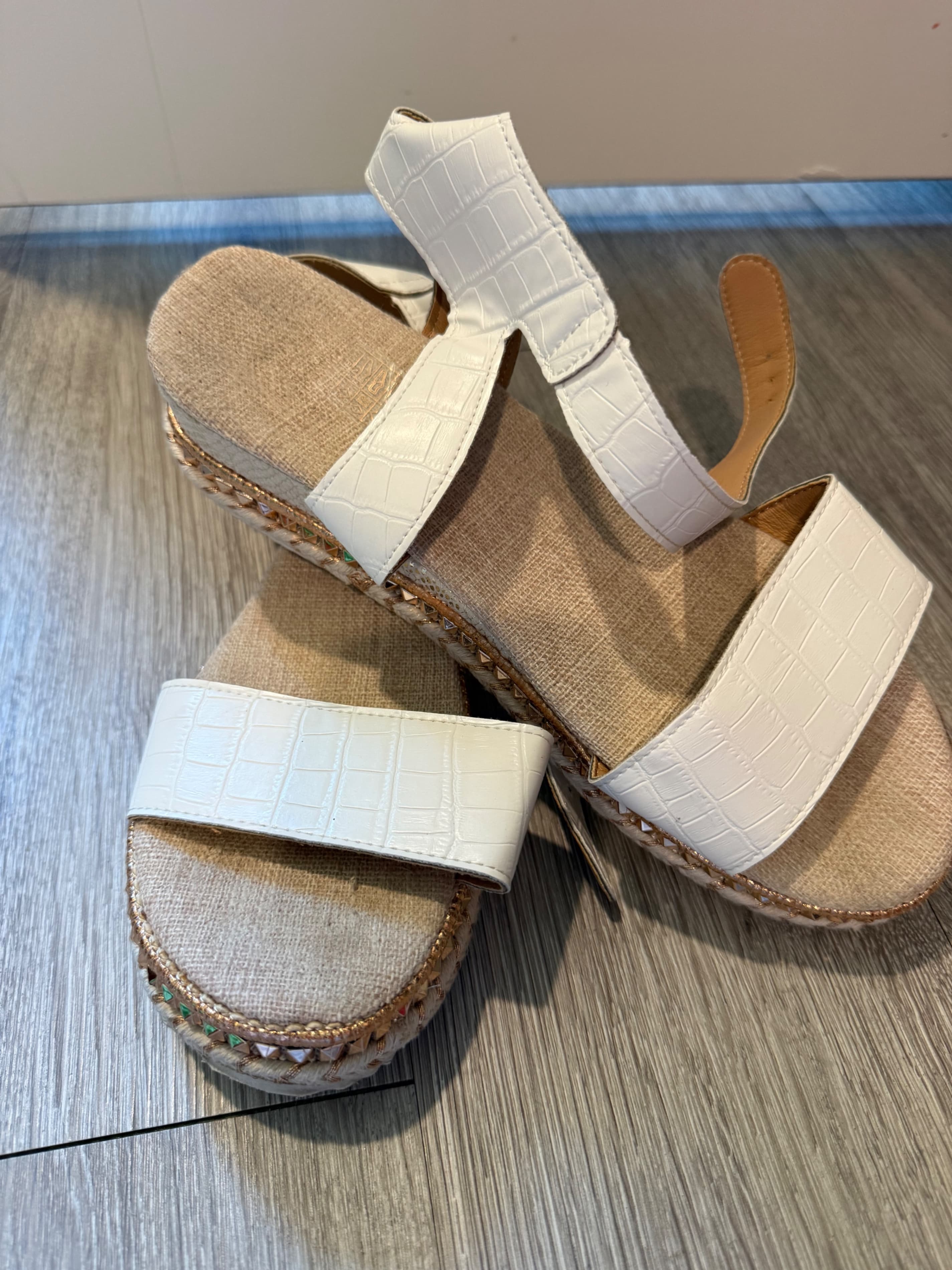 White Croc-Embossed Platform Sandals with Studded Trim - Thumbnail 2